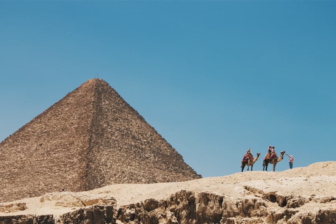 Why Are Giza's Pyramids Suddenly the World's Hottest Venue?